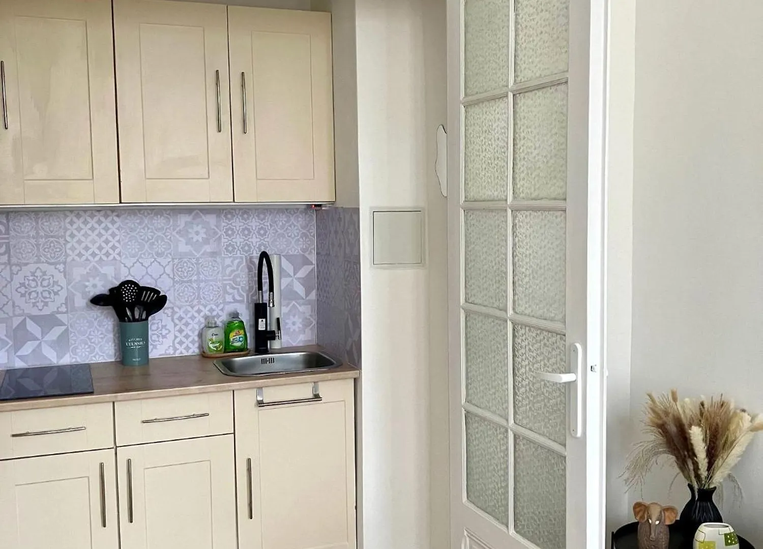 Cannes Centre Apartment 2-Room By Palais Des Festivals & Beach